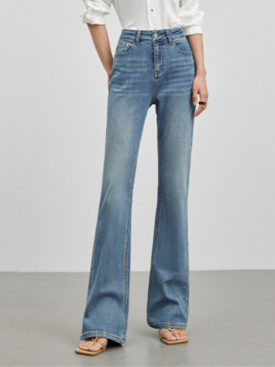 OLD MONEY High-Waisted Retro Flared Jeans