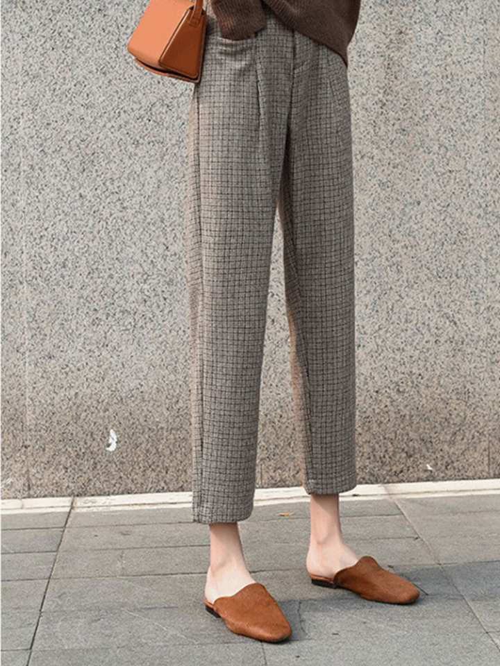 OLD MONEY Tailored Wool-Blend Cropped Trousers