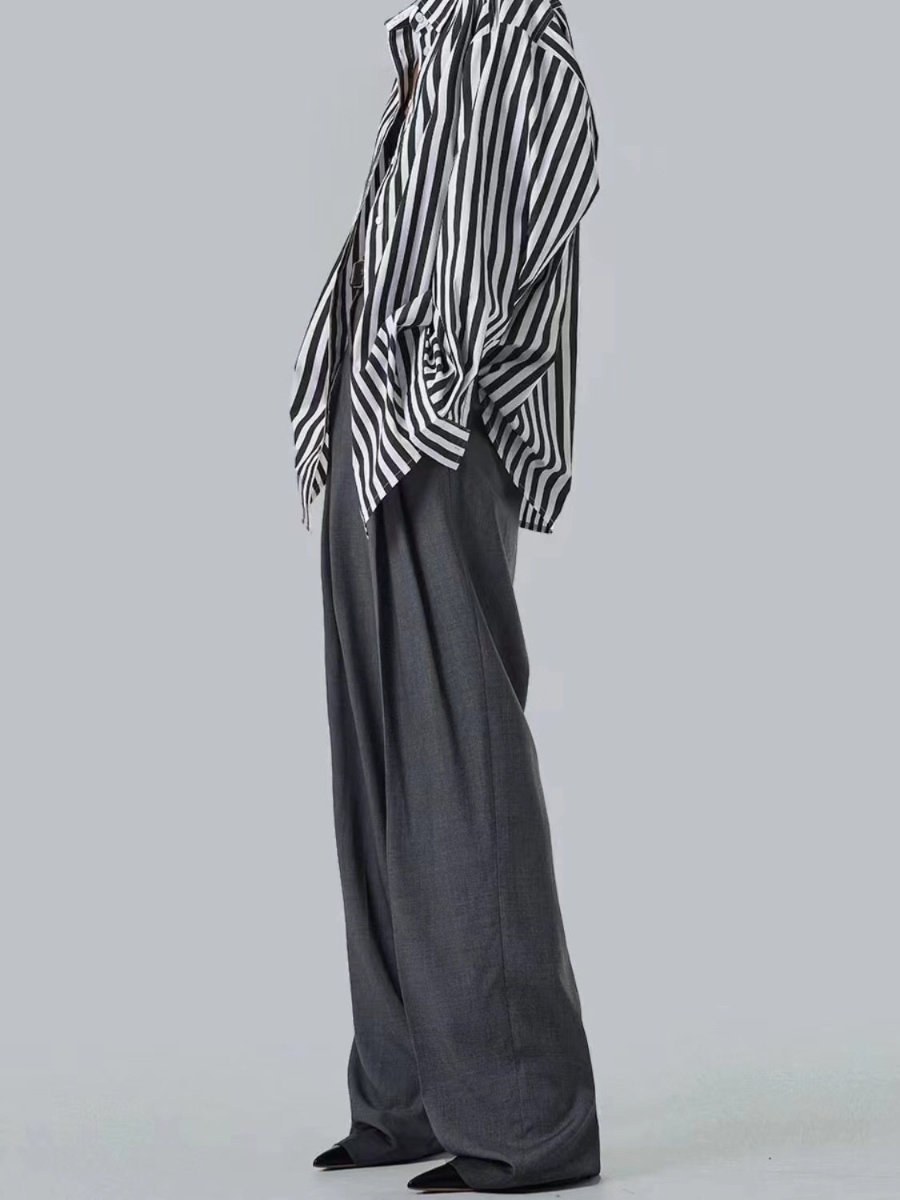 OLD MONEY Urban Chic Pleated Trousers